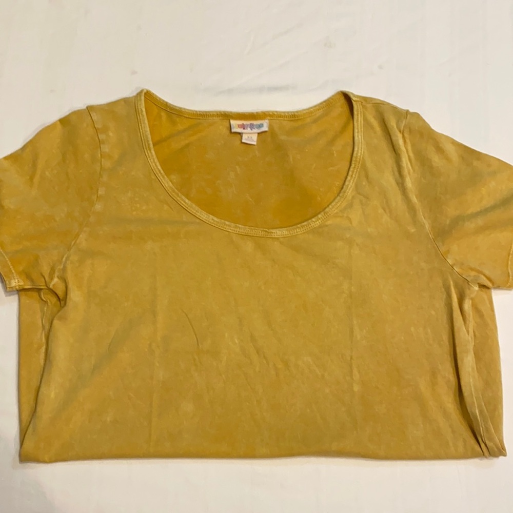 LuLaRoe Classic Tee